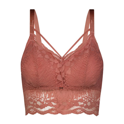 THE LUNA LACE BRALETTE