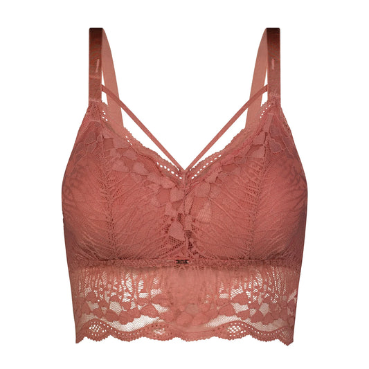 THE LUNA LACE BRALETTE