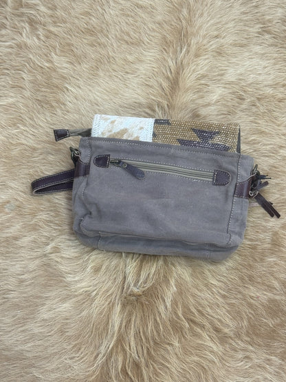 MYRA MESSENGER BAG